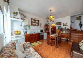 House 4 Bedrooms - Assumar / Monforte