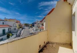 SEMI-DETACHED HOUSE WITH 4 BEDROOMS AND GARAGE IN MANTEIGADAS - SETÚBAL