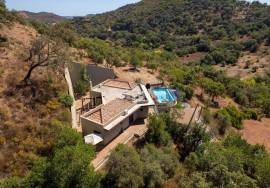 Sao Bras de Alportel, private newly built architect villa with gorgeous countryside views.