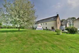 Detached Country House with Outbuilding