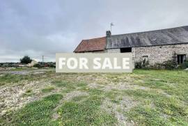 Former Farm House to Renovate in Countryside