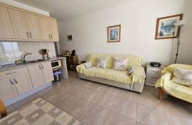 1 Bed Apartment with Sea Views For Sale in Los Diamantes, Los Cristianos 229,950€