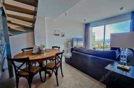 2 Bedroom Penthouse with Roof Terrace For Sale in Tesoro del Galeon, Adeje 385,000€