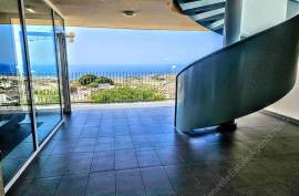 2 Bedroom Penthouse with Roof Terrace For Sale in Tesoro del Galeon, Adeje 385,000€