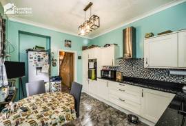 3 bedroom, Terraced House for sale