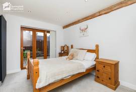 3 bedroom, Barn Conversion for sale