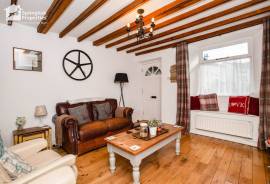 2 bedroom, Terraced House for sale