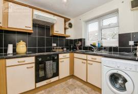 3 bedroom, Terraced House for sale