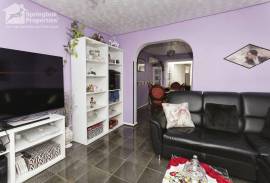 5 bedroom, Detached house for sale