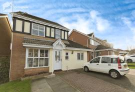 5 bedroom, Detached house for sale