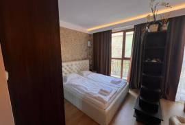 Luxury studio, 35 sq.m., in top class Ha...