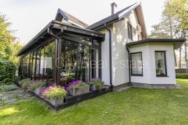 Detached house for sale in Jurmala, 230.00m2