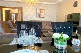 Apartment for sale in Riga, 136.80m2