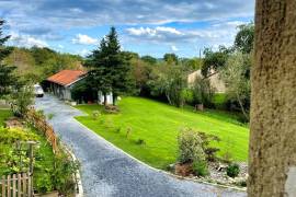 Maison B&B with mountains Pyrenees view