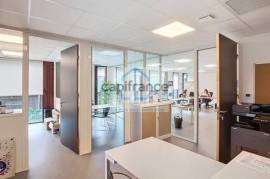 CHAMBERY (73) - location de bureaux (98 m²)