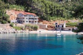 Traditional Seafront Home on Hvar Island