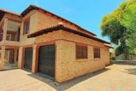 Stunning 5 Bed House For Sale In Mmabatho, South