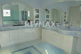 Maisonette 620 sq.m for sale