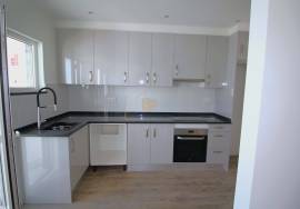 3 bedroom apartment - 100% refurbished central