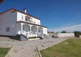 4 bedroom farm with 535 m2 of construction - Plot of land of 15,000 m2 - Elvas - Alentejo - Portugal