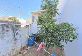 Building with 3 Units for sale in Parchal, Lagoa