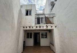 Perfect Pruna Townhouse