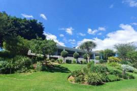 Luxury 5 Bed Villa For Sale In Montagu South