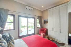 Luxury 5 Bed Villa For Sale In Montagu South