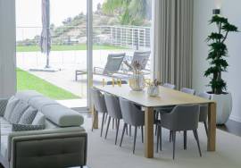 Luxury Villa in Funchal: A Masterpiece of Elegance and Modern Living