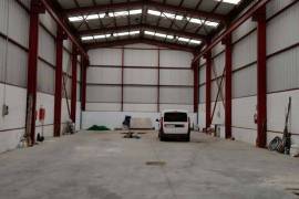 Industrial warehouse for sale in the Bayas industrial estate