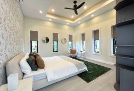 Magnificent 5-Bedroom Villa with Spectacular Sea Views for Sale in Choeng Thale, Phuket