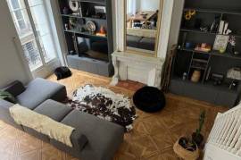 Appartement chaleureux et idéalement situé dans Bordeaux Centre.