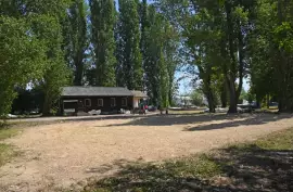 Balatonalmádi, Hungary: Waterfront area 