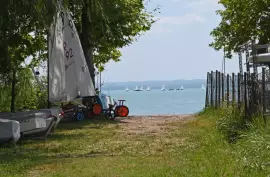 Balatonalmádi, Hungary: Waterfront area 