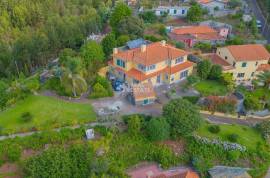 Farm in Bom Sucesso, Funchal with 3580m2 | SEA VIEW | MOUNTAIN VIEW