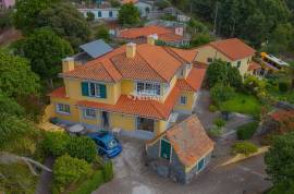 Farm in Bom Sucesso, Funchal with 3580m2 | SEA VIEW | MOUNTAIN VIEW