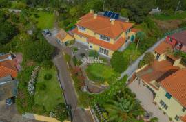 Farm in Bom Sucesso, Funchal with 3580m2 | SEA VIEW | MOUNTAIN VIEW