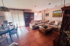 Spectacular and spacious Villa in Monforte del Cid!