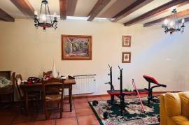 Spectacular and spacious Villa in Monforte del Cid!