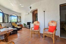 Detached Villa On Large Plot In Ciudad Quesada