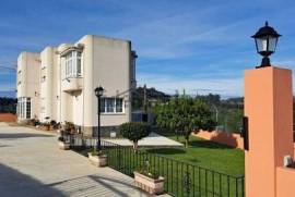 Luxury 5 Bed House For Sale in Paderne A Coruna