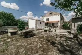 Rustic house near Serra da Estrela