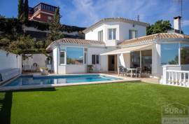 Stunning 3-Bedroom Independent House with Unbeatable Views in Benagalbón, Añoreta