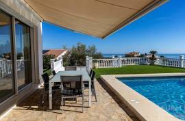 Stunning 3-Bedroom Independent House with Unbeatable Views in Benagalbón, Añoreta