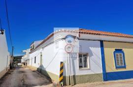 TRADITIONAL ALGARVE HOUSE