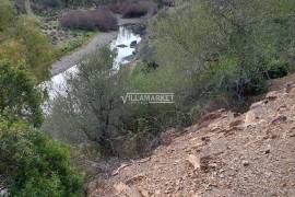 Rustic land with 182 250 m2 located in the Municipality of Ourique - Alentejo