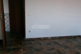 Detached house of type V3 of the bank located in Tremes - Santarém