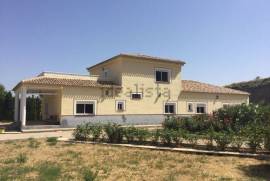 Superb 6 Bed House For Sale in Zarra Valencia