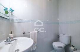 3 Bedroom Apartment in Calendar, Vila Nova de Famalicão – 2 Minutes from the Center