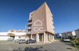 3 Bedroom Apartment in Calendar, Vila Nova de Famalicão – 2 Minutes from the Center